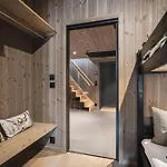 Penthouse With Large Rooftop Terrace, In-ski Out In Hemsedal