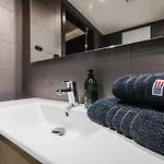 Penthouse With Large Rooftop Terrace, In-ski Out In