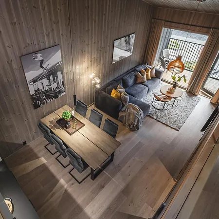 Apartment Penthouse With Large Rooftop Terrace, In-ski Out In *