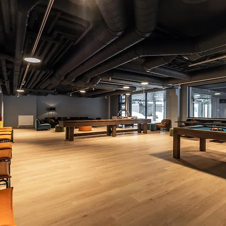 Penthouse With Large Rooftop Terrace, In-ski Out In Apartment *