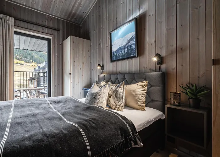 Apartment Penthouse With Large Rooftop Terrace, In-ski Out In